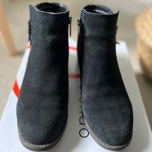Blondo LIAM| Waterproof Suede Booties| Black| Size 7